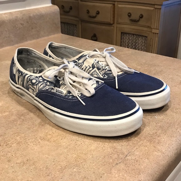 vans authentic size 10